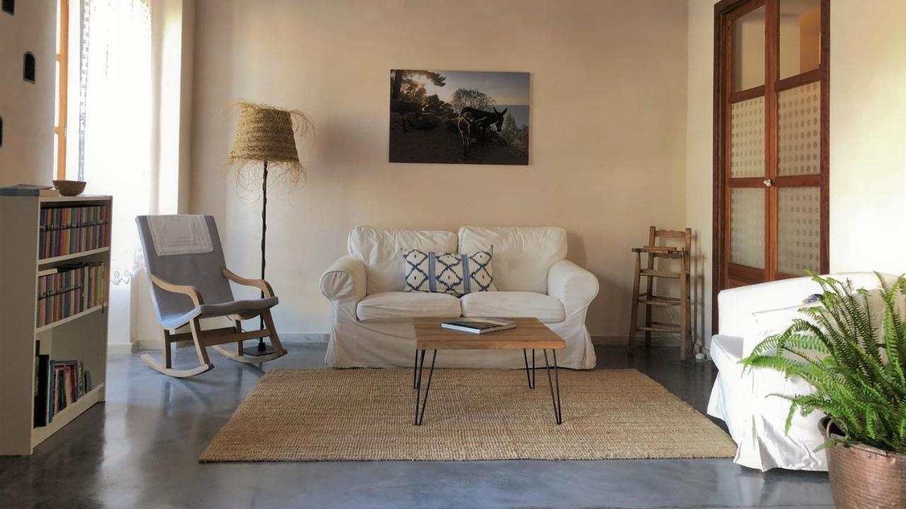Vista De La Vila - Turismo De Interior. Llubi ภายนอก รูปภาพ